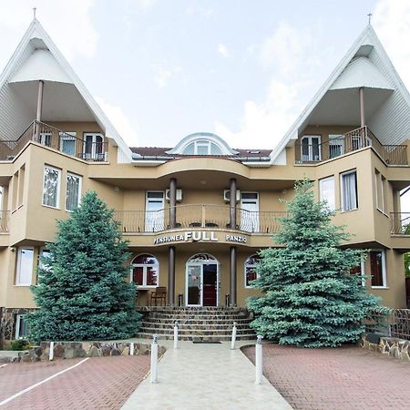 Pensiunea Full Targu Mures Ngoại thất bức ảnh
